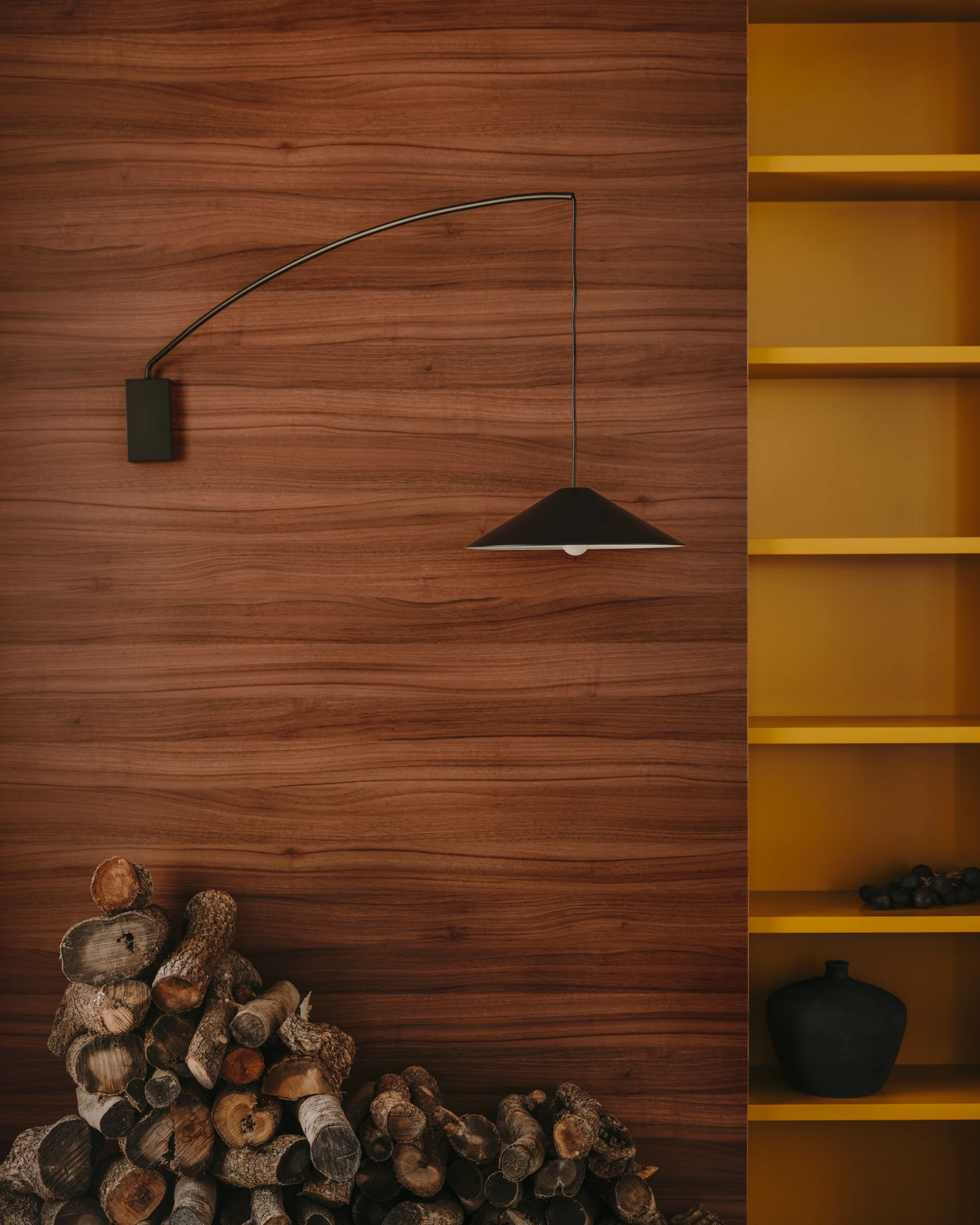 Wandleuchte Kally aus Metall mit schwarz lackiertem Finish - Image 3