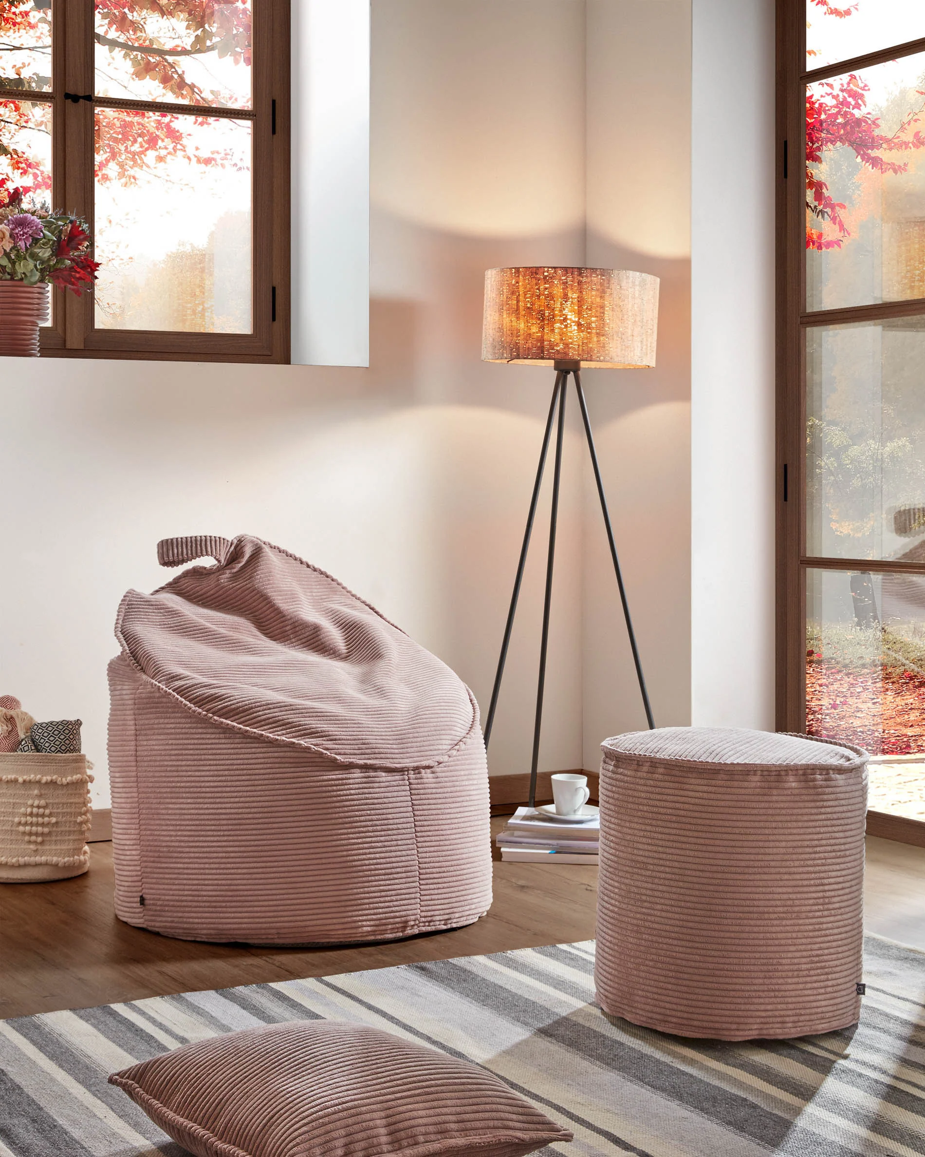 Wilma kleiner Pouf breiter Cord rosa Ø 40 cm - Image 3