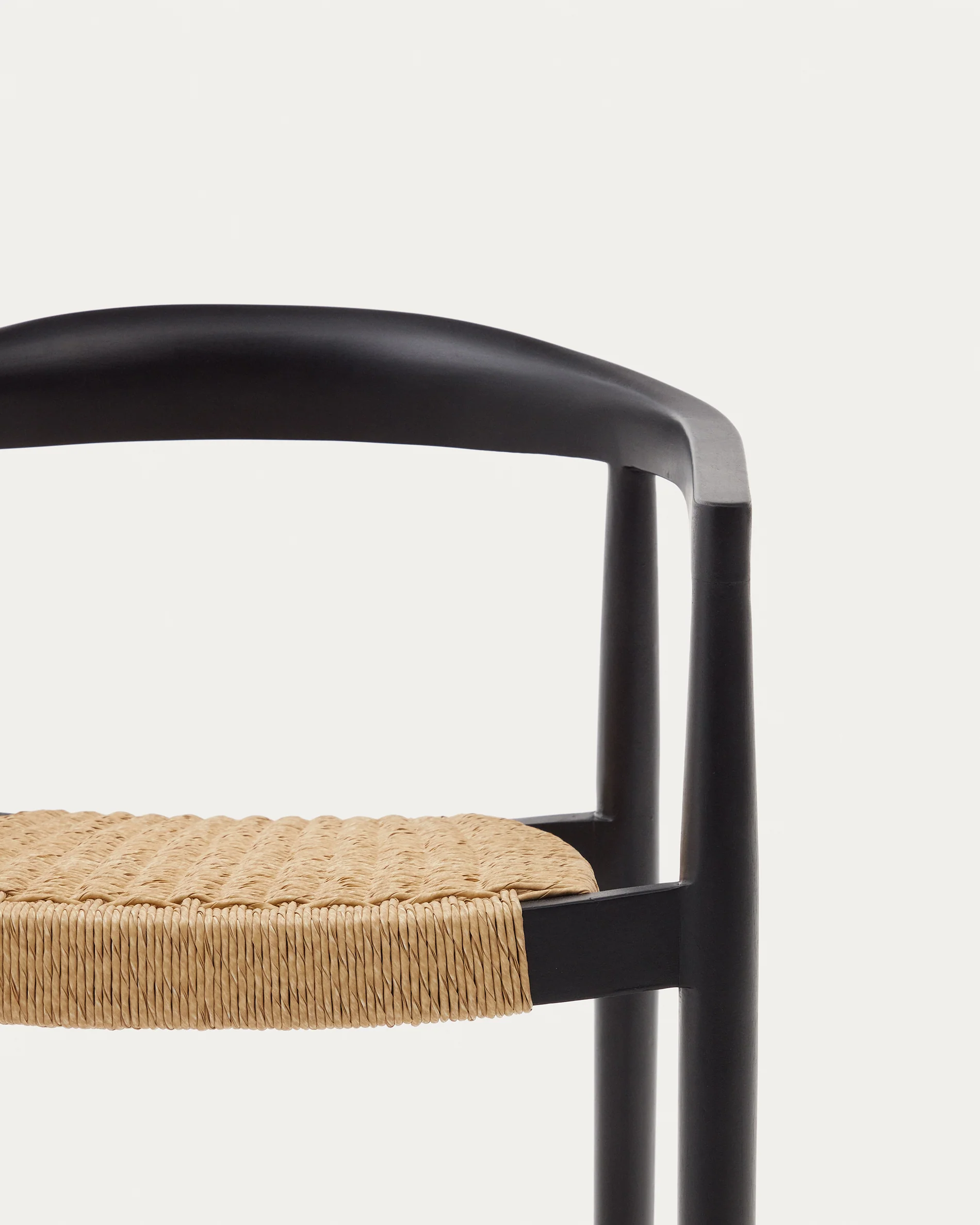 Ydalia stapelbarer Outdoor-Stuhl massives Teakholz schwarz Seil aus synthetischem Rattan - Image 9