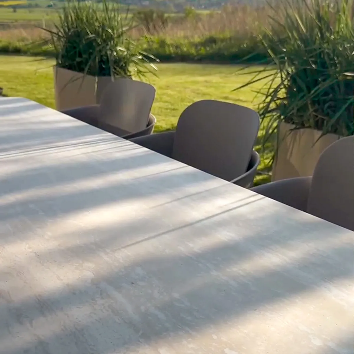 Kirra Dining Table Ceramic Taupe - Image 4