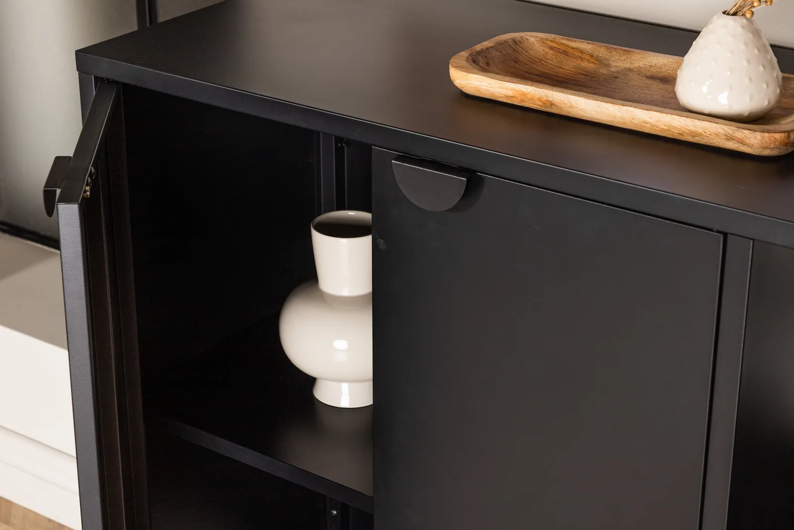 Kommode Piring in schwarz, 42x100x110 cm - Image 6