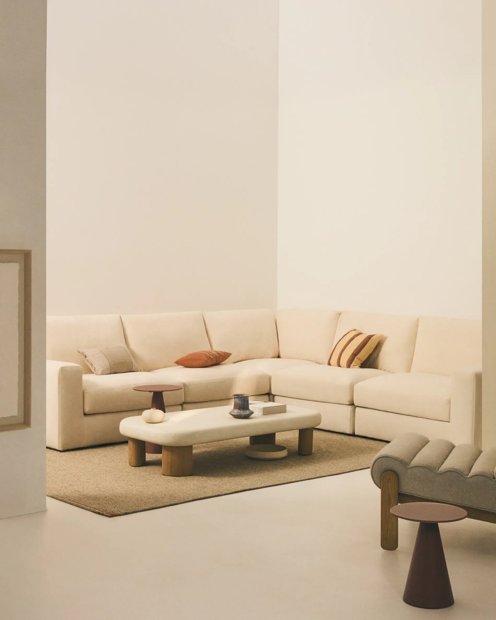 Modulares 5-Sitzer-Ecksofa Alea mit Bezug aus Chenille in Ecru, 310 x 310 cm - Image 2