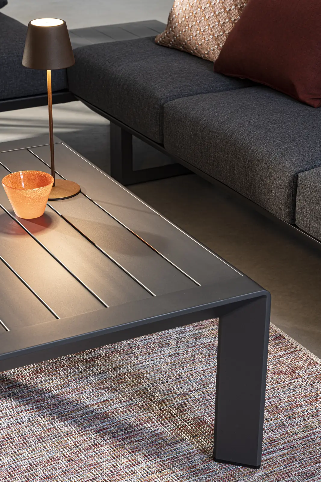 Gartenlounge Eck-Sitzgruppe mit Kissen Anthrazit CX23 Konnor - Image 4