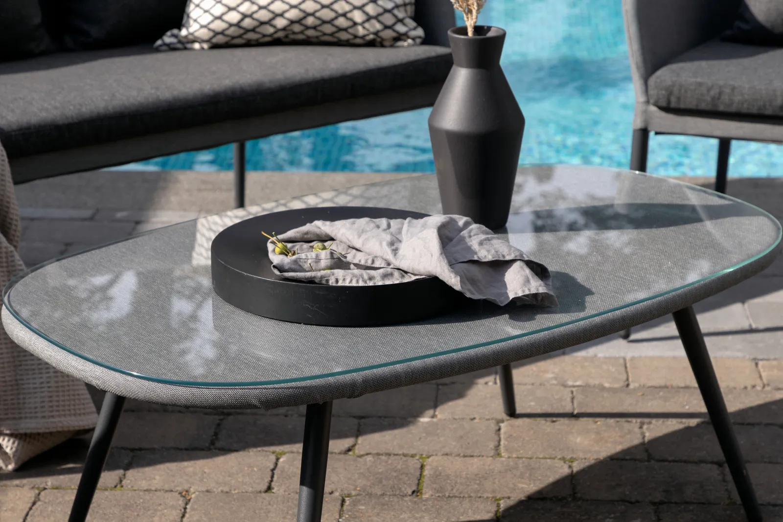 Outdoor Lounge-Set Spoga aus Aluminium mit Polyesterkissen in Schwarz/Grau - Image 7