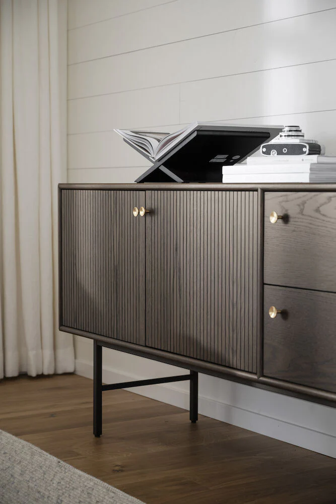 CLEARBROOK Sideboard Braun/Schwarz 160x42x75cm - Image 7