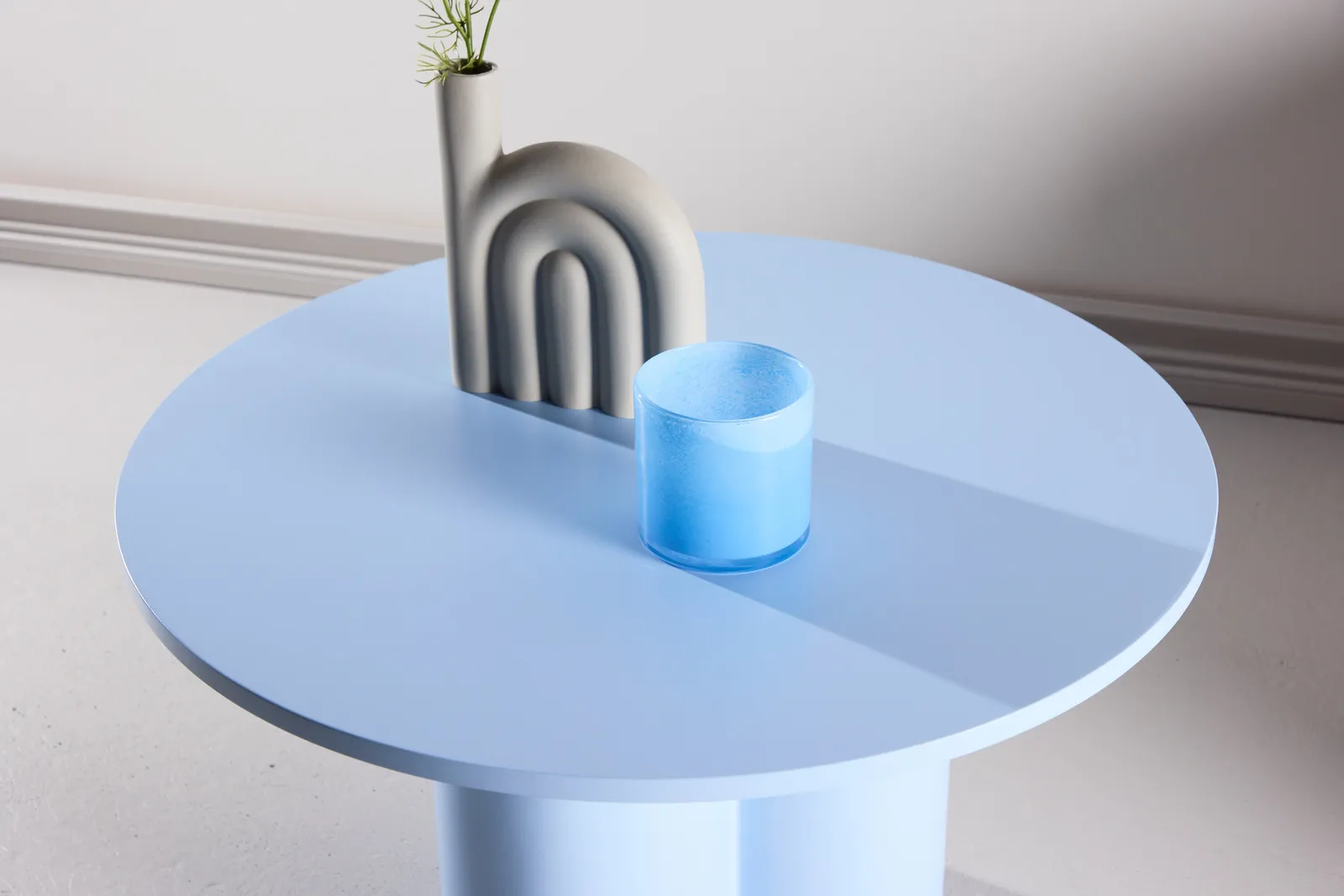 Runder Couchtisch Olivia in babyblau ⌀80 - Image 3