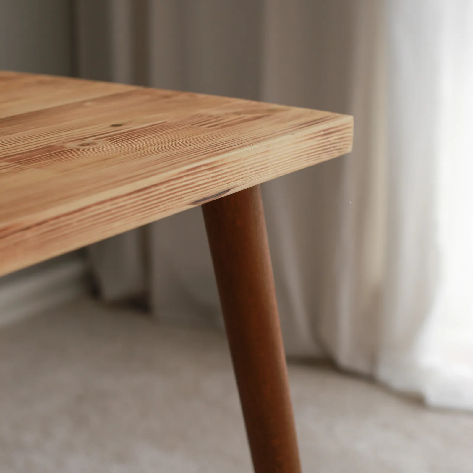 Schreibtisch Cozy aus massivem Kiefernholz, 110×60×73 cm - Image 6