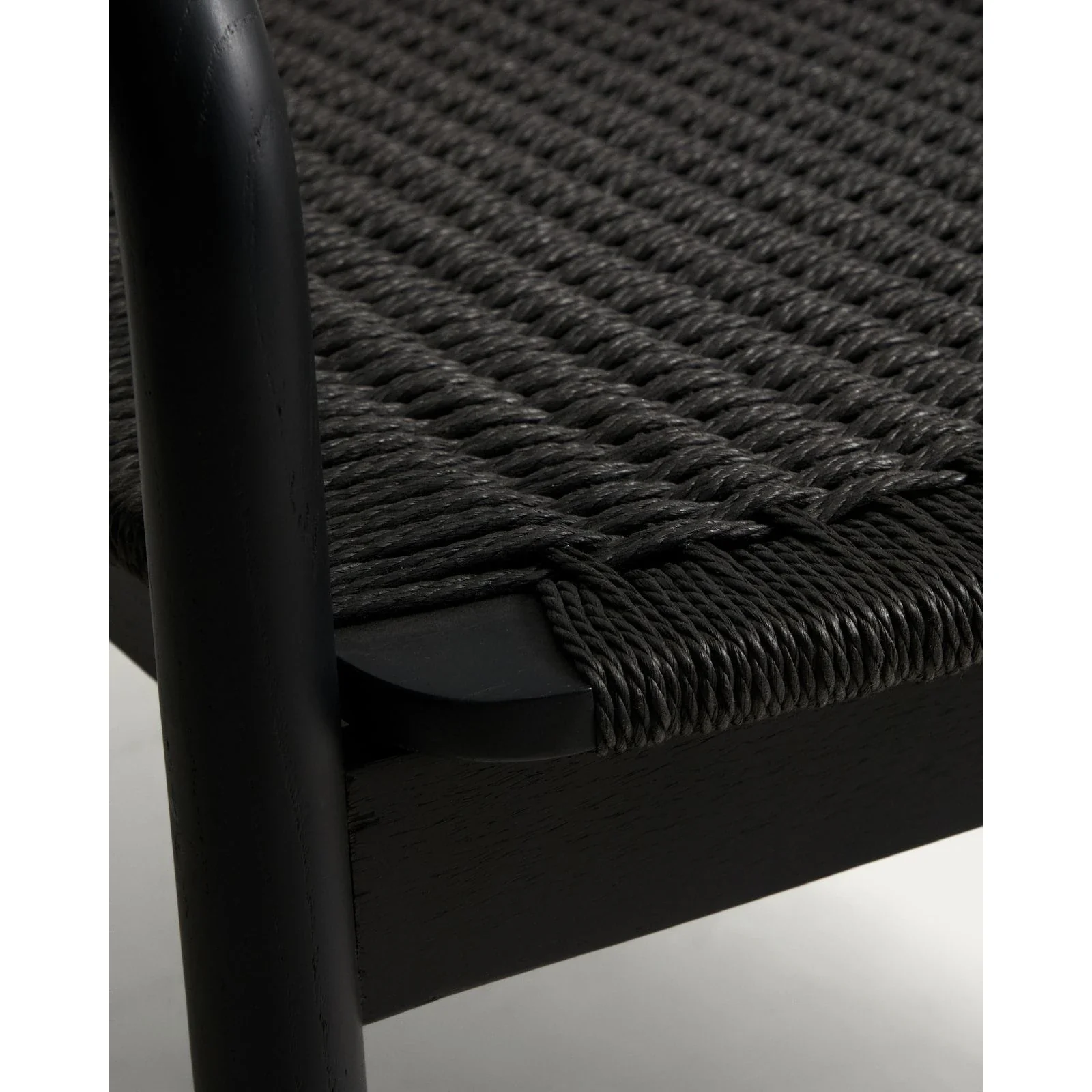 Sessel Derile aus massivem Eichenholz mit Finish und Papierseil FSC 100 % - Image 10