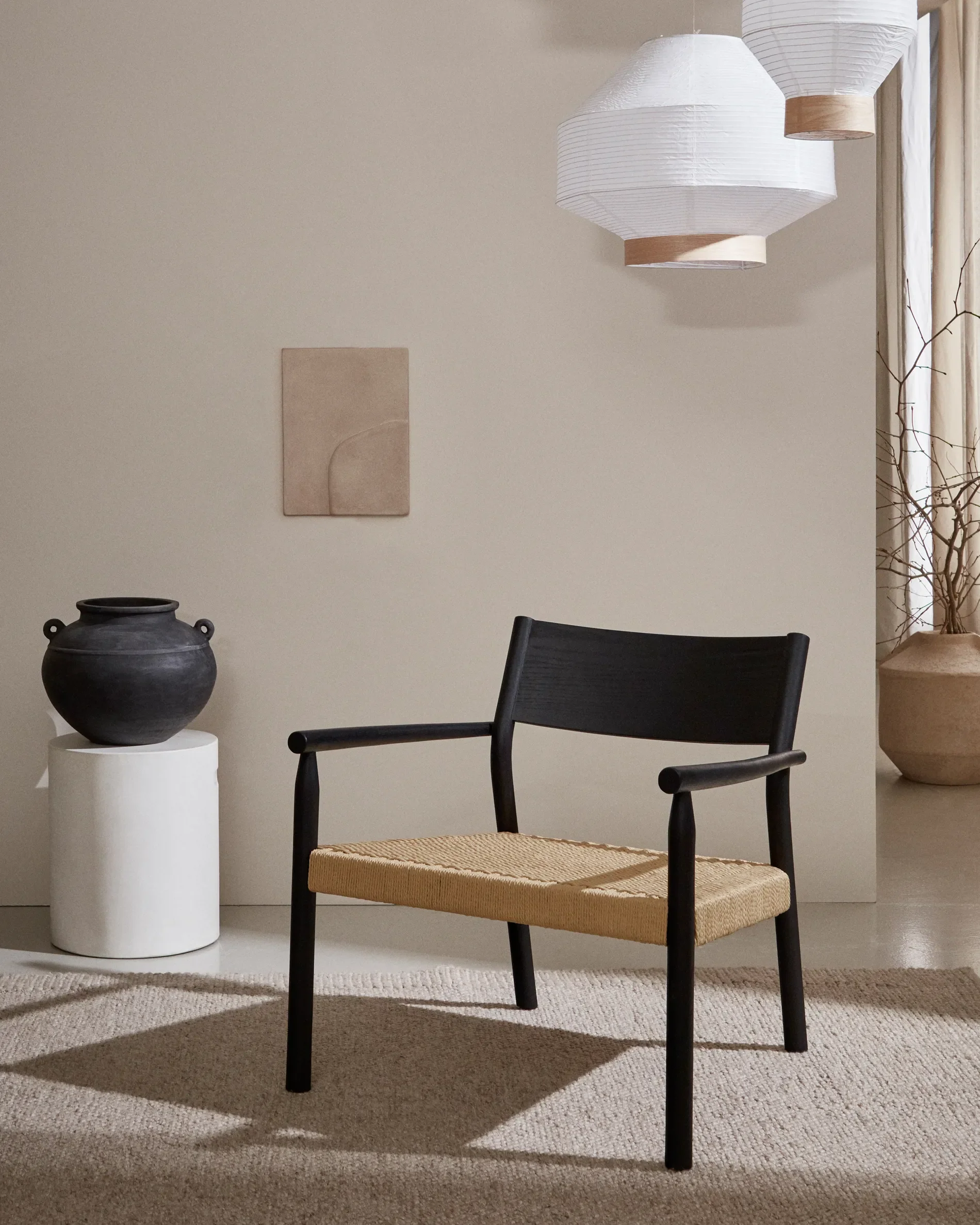 Sessel Yalia massives Eichenholz mit Nussholz-Finish und Sitz aus Papierseil FSC 100% - Image 2
