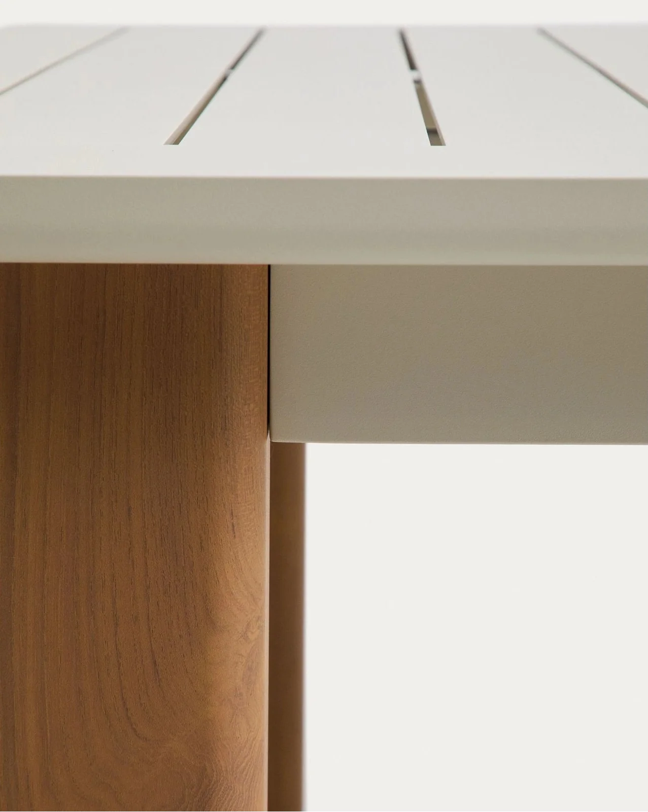 Set Ausziehtisch Livorno aus Aluminium in Ecru, Beine in Holzoptik, 6 Stühle Alimia aus Aluminium in Ecru und Synthetikseil Beige, 233 (350) x 100 cm - Image 4