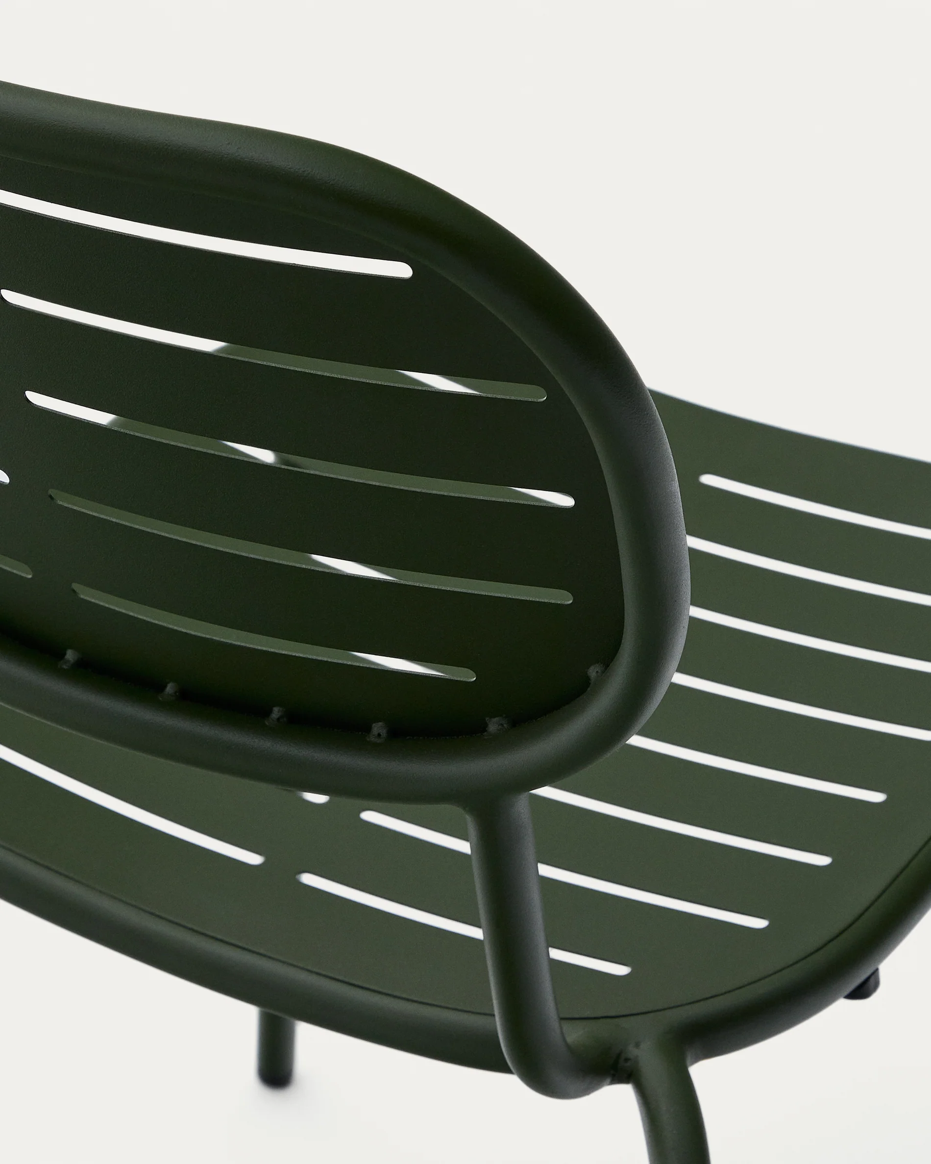 Stapelbarer Outdoor-Stuhl Brai aus verzinktem Stahl in Grün - Image 4