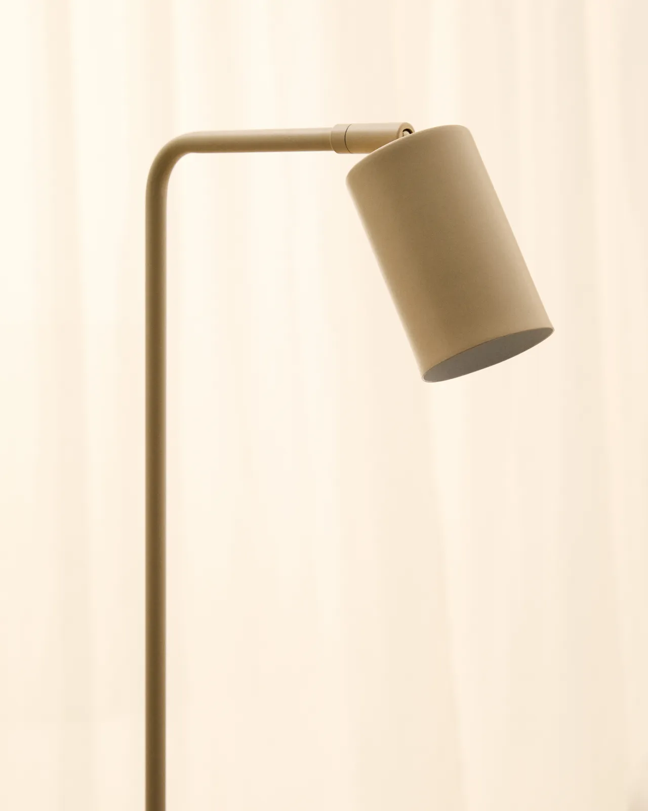Stehlampe Manie aus Metall mit beigem, texturiertem Finish - Image 3