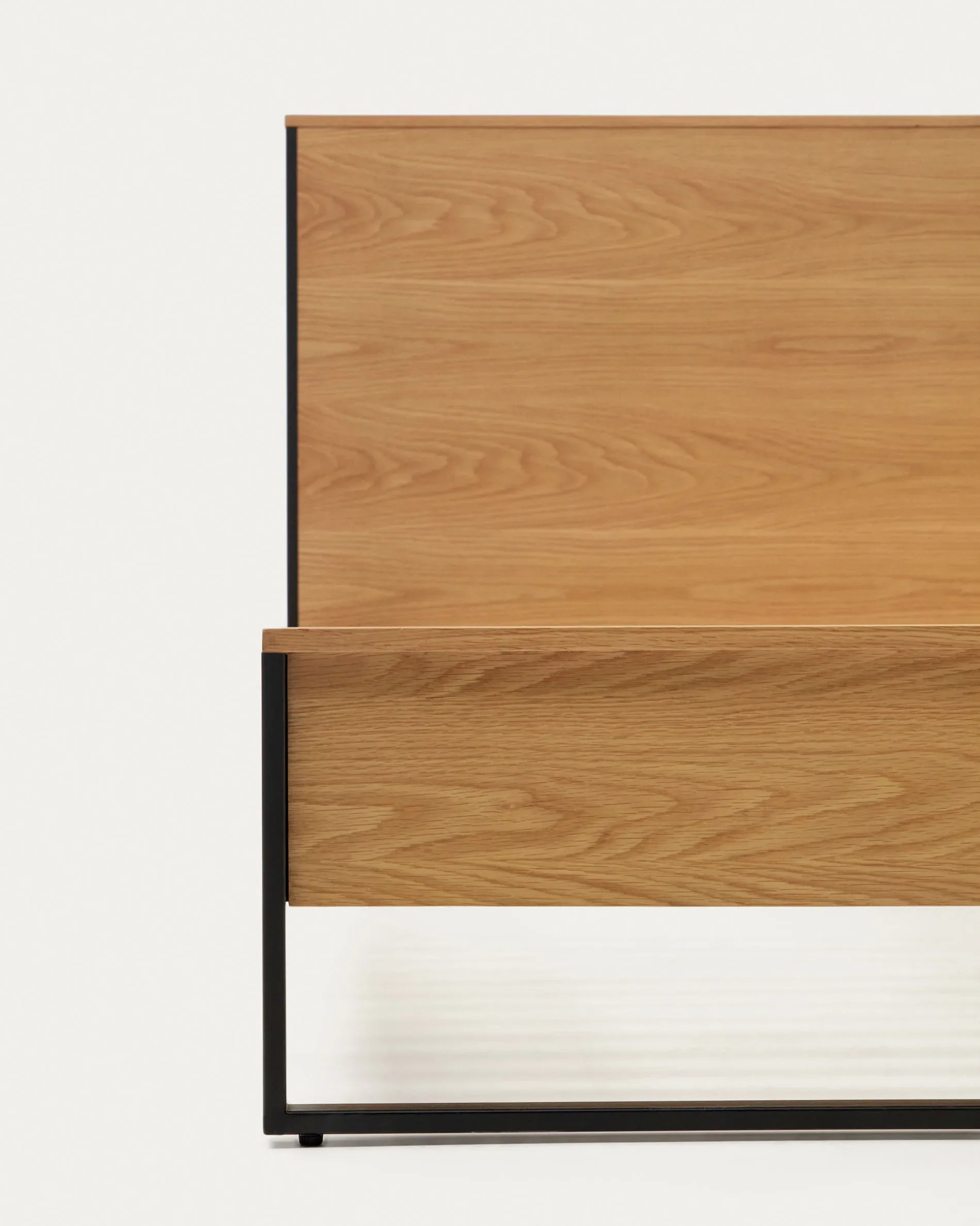 Taiana Bett aus Eichenfurnier und Stahlbeinen mit schwarzem Finish 160 x 200 cm - Image 7