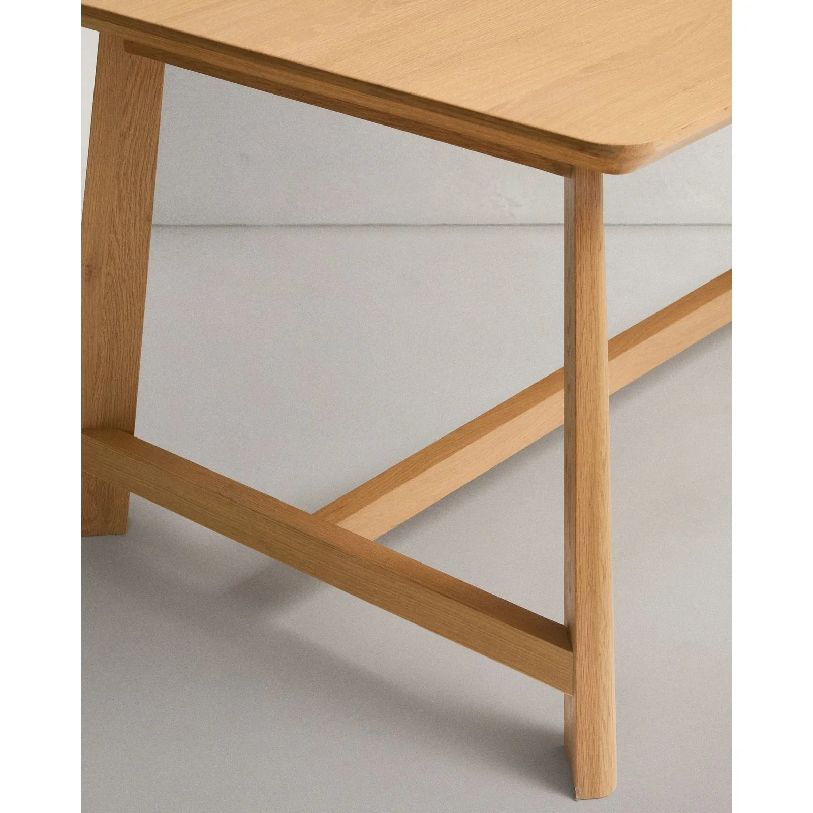 Tisch Idun aus furniertem und massivem Eichenholz mit Finish in natürlichem Farbton FSC Mix Credit 220 x 100 cm - Image 10