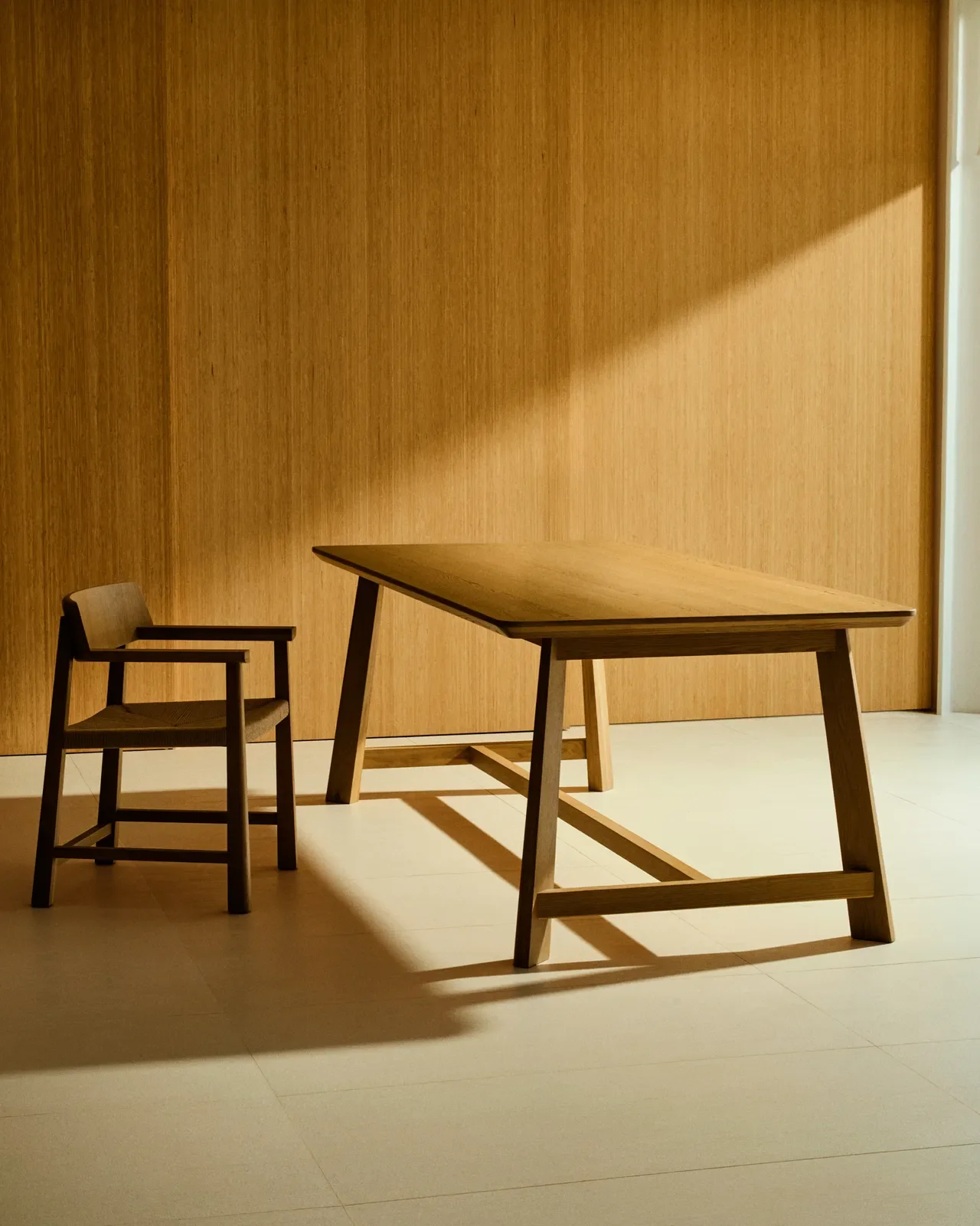 Tisch Idun aus furniertem und massivem Eichenholz mit Finish in natürlichem Farbton FSC Mix Credit 220 x 100 cm - Image 4