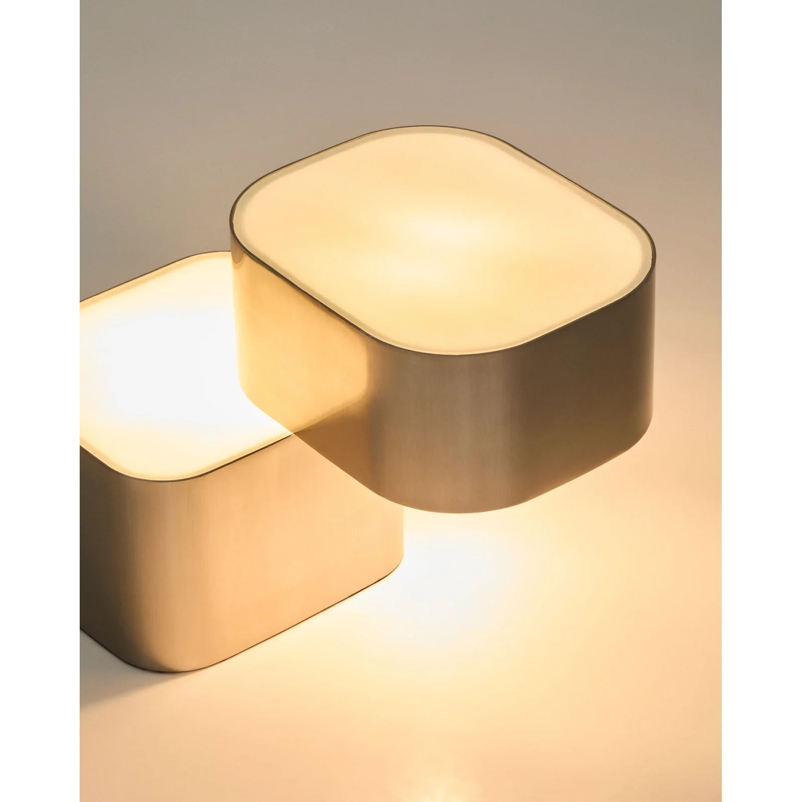 Tischlampe Tandan aus grauem Metall mit gebürstetem Finish - Image 7
