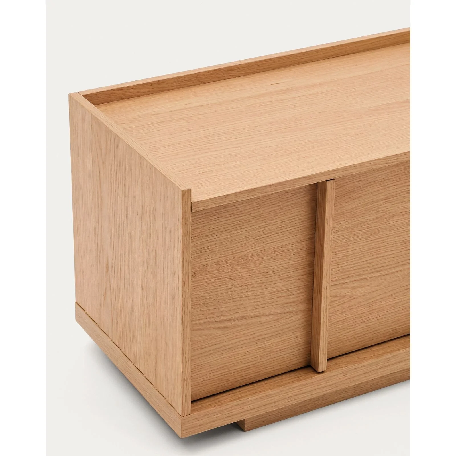 TV-Möbel Onix aus Eichenfurnier mit Naturton-Finish 200 x 45 cm FSC Mix Credit - Image 2