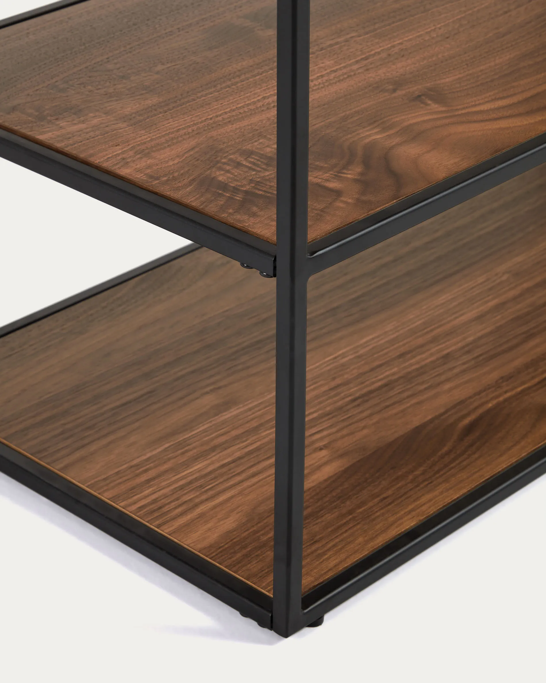 TV-Möbel Yoana aus Nussholzfurnier und schwarz lackiertem Metallgestell 160 x 40 cm - Image 6
