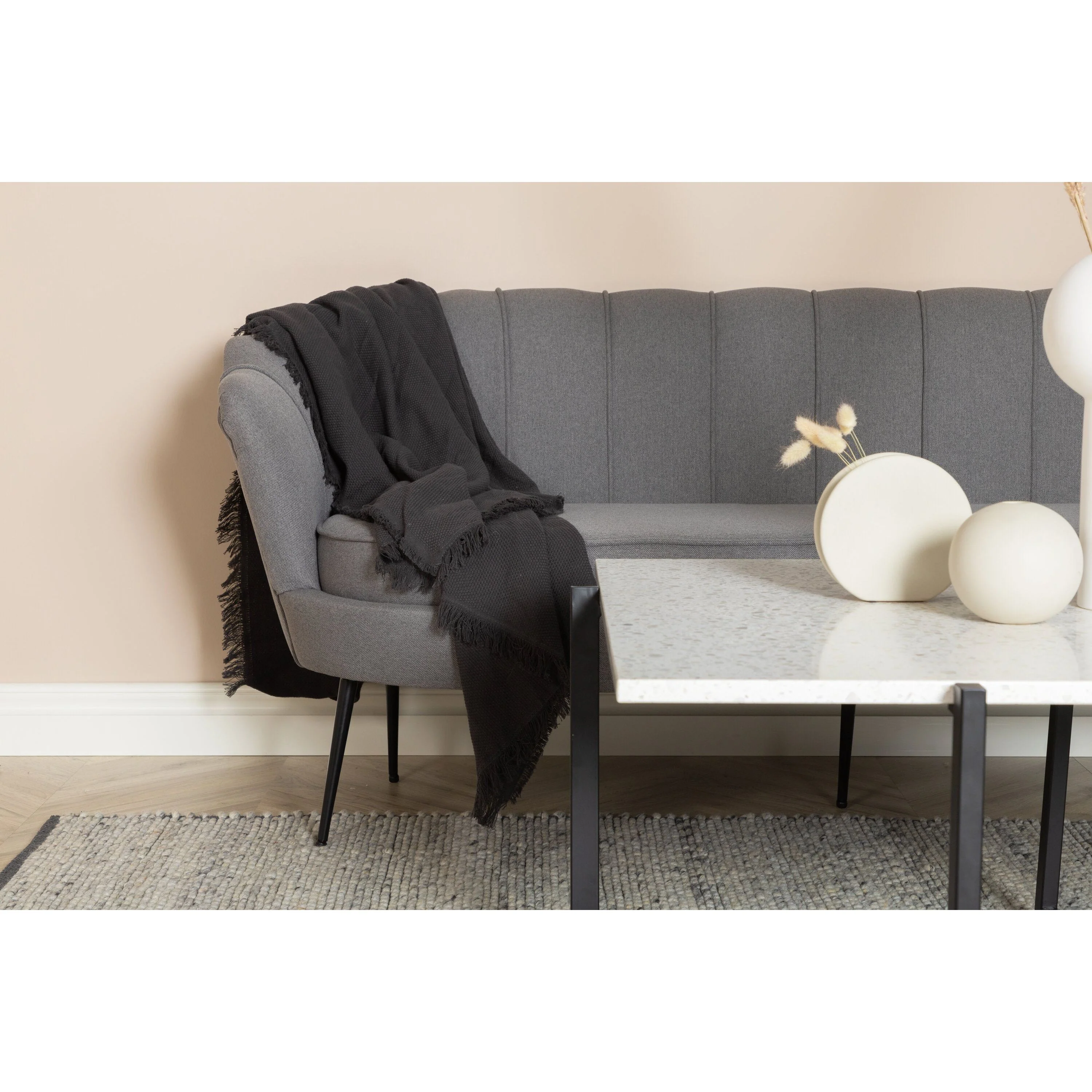 Calais 3-Sitzer Sofa - Grauer Stoff - Schwarze Beine - Image 3