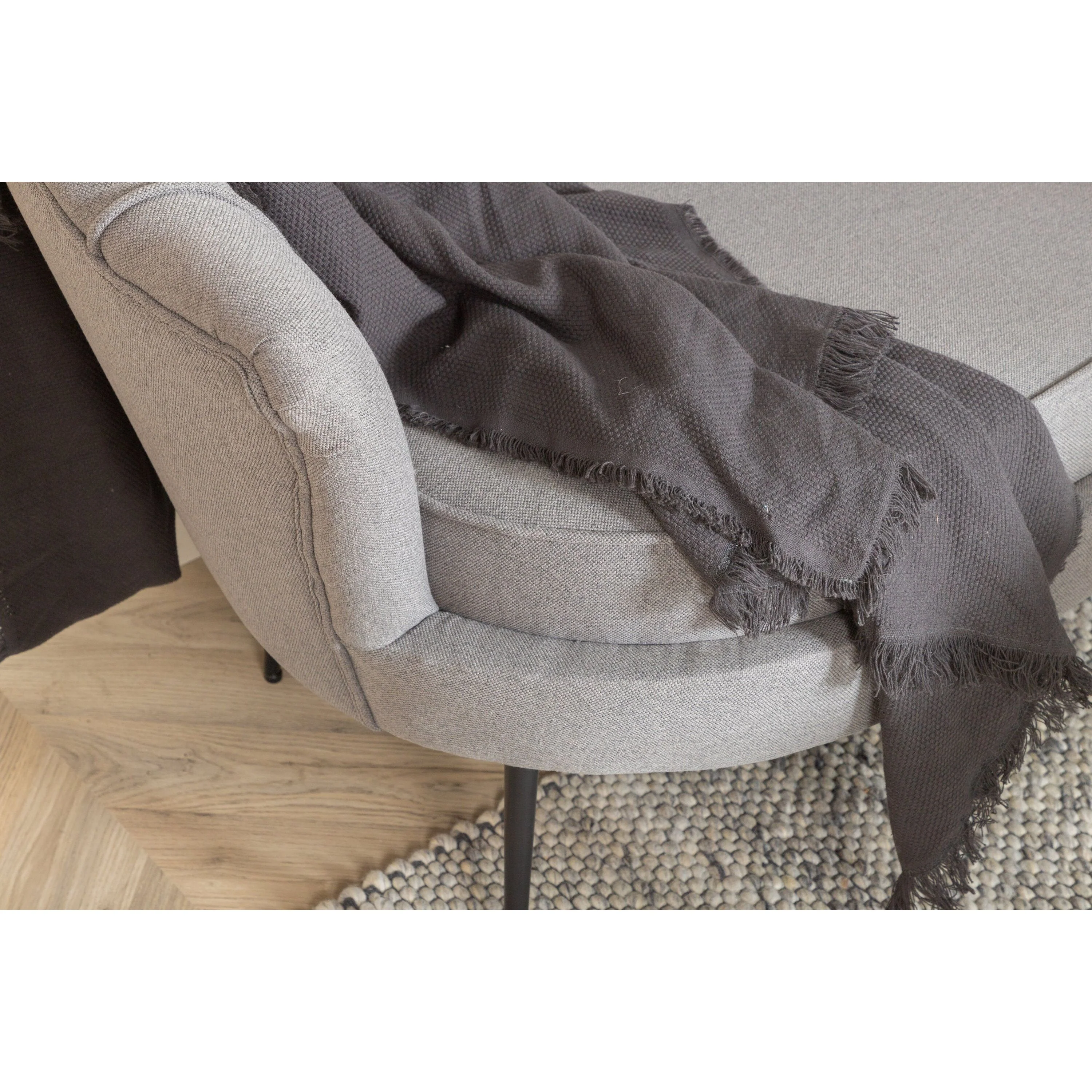 Calais 3-Sitzer Sofa - Grauer Stoff - Schwarze Beine - Image 4