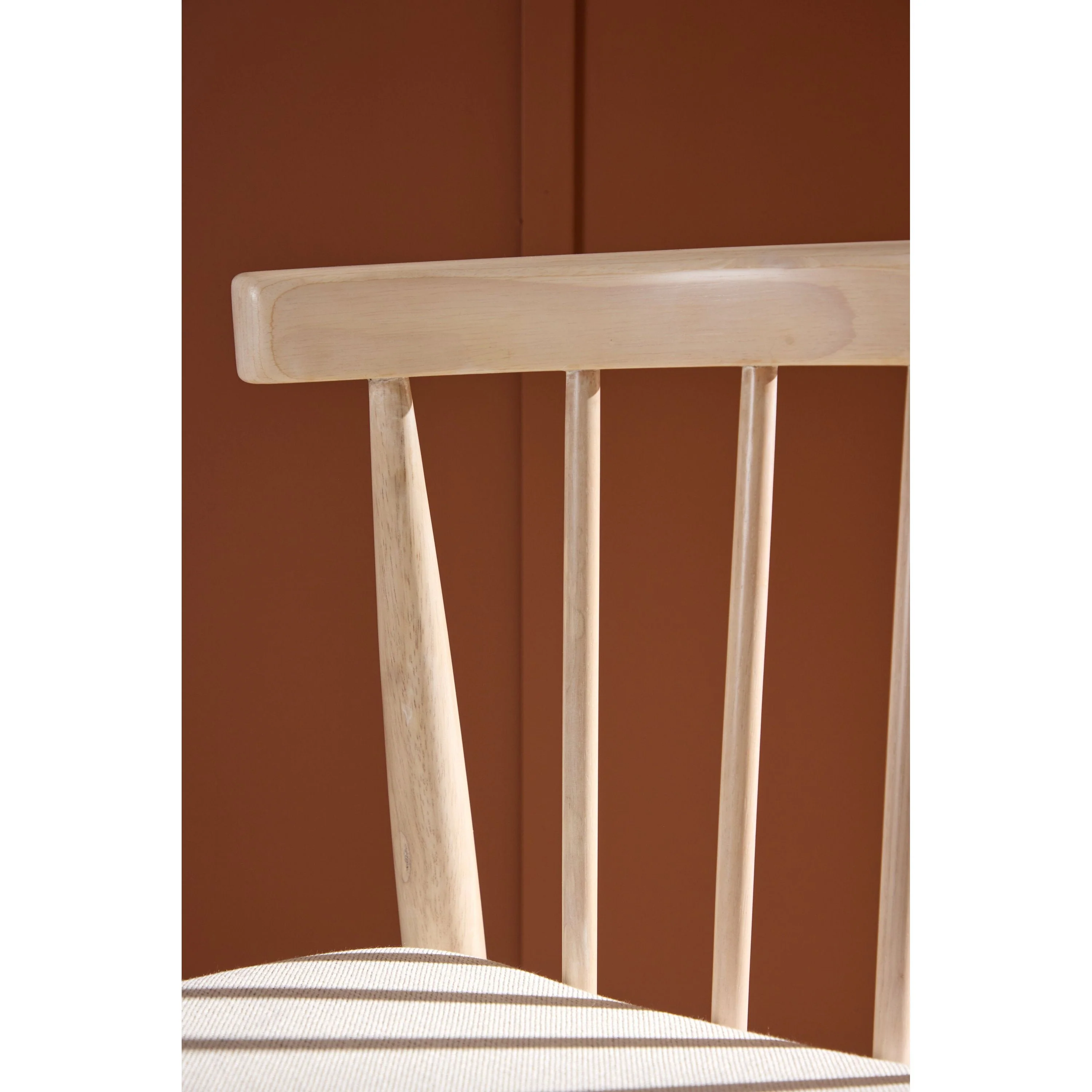 Flora Esszimmerstuhl 2er-Pack - Whitewash Beine / Beige Stoff - Image 4