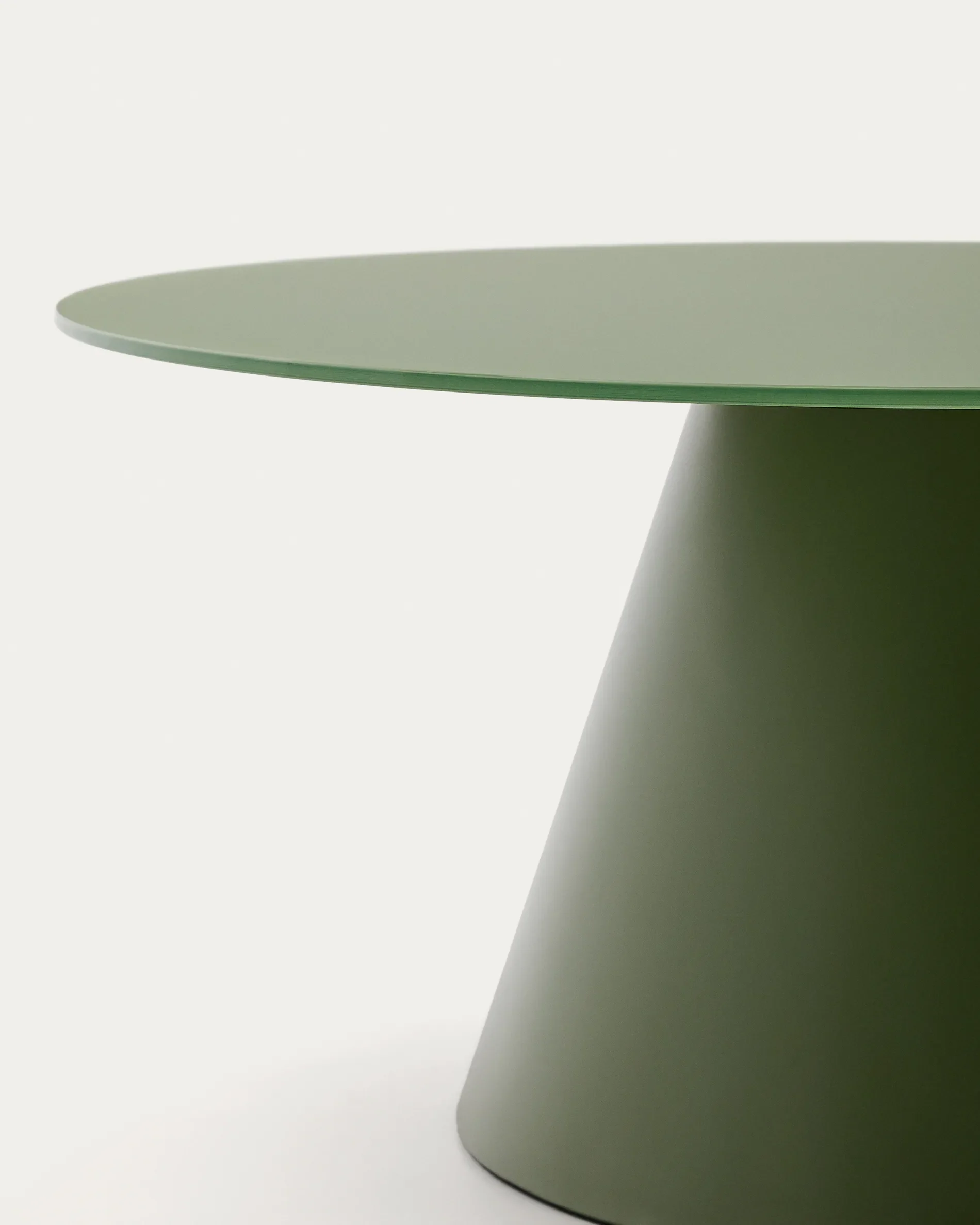 Wilshire Couchtisch aus gehärtetem Milchglas und Metall Ø 80 cm - Image 16
