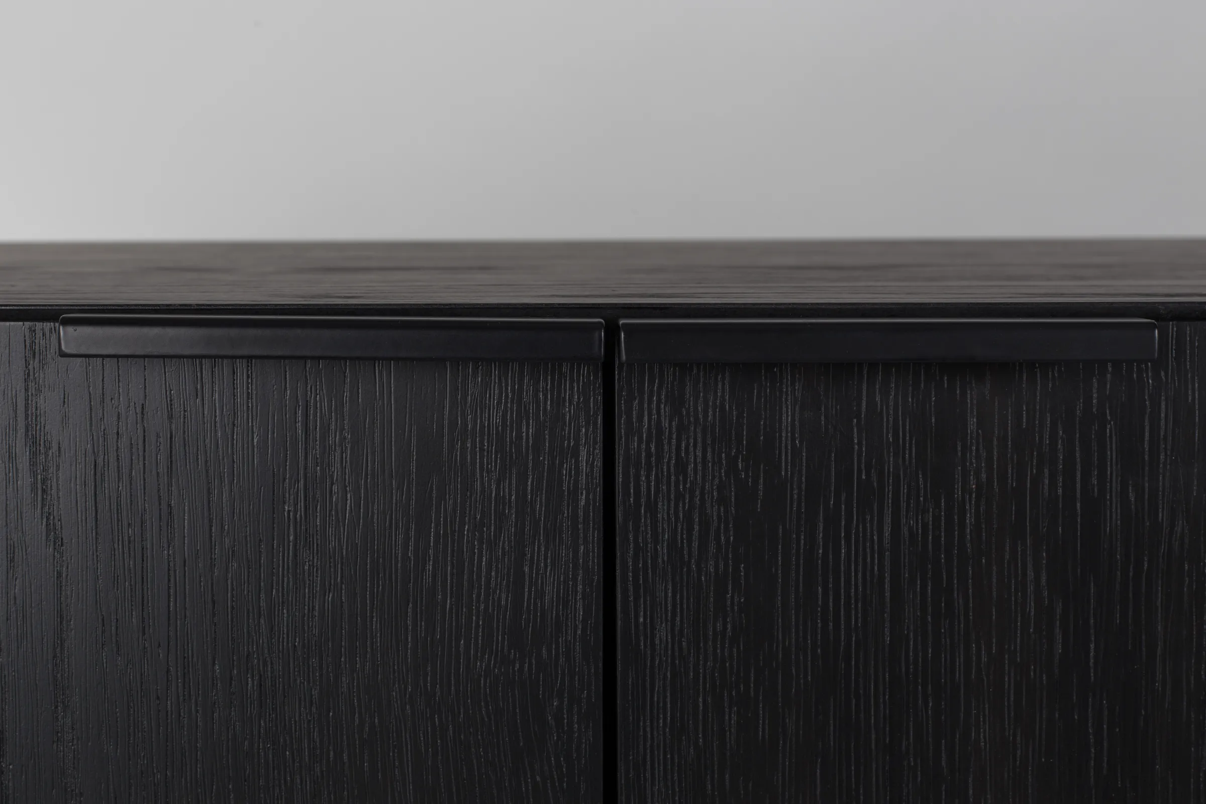 Travis Sideboard Schwarze Eiche 180x45x71 cm - Image 9